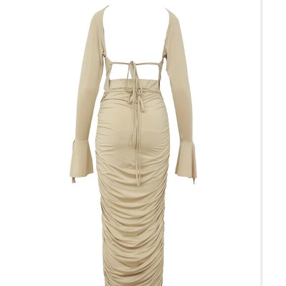 IRREGULAR
EXPOSURE - KIVIE RUGGED SET NUDE - Picture 5 of 8